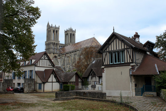 Mantes la Jolie