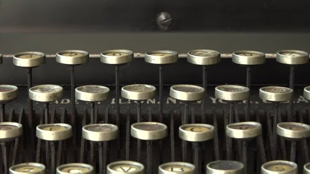 typewriter 02