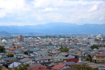 （会津飯盛山）白虎隊自刃の地からみた会津若松市（鶴ヶ城）