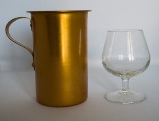BROCCA DORASTA CON BICCHIERE COGNAC VUOTO