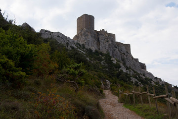 Fototapeta na wymiar Chateau Queribus im Aude in Frankreich