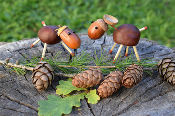 Animal figurines made of chestnuts and acorns