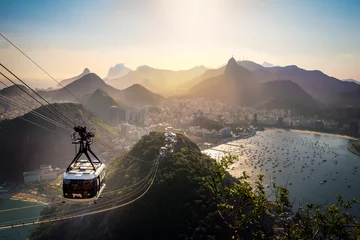 Papier Peint photo Rio de Janeiro Vue aérienne de Rio de Janeiro avec le téléphérique d& 39 Urca et du Pain de Sucre et la montagne du Corcovado - Rio de Janeiro, Brésil
