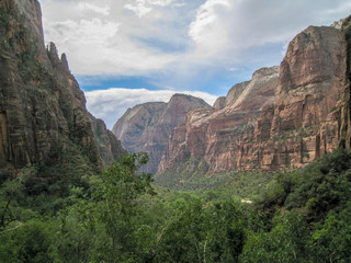 Fototapeta premium Mountain Peaks at Zion National Park