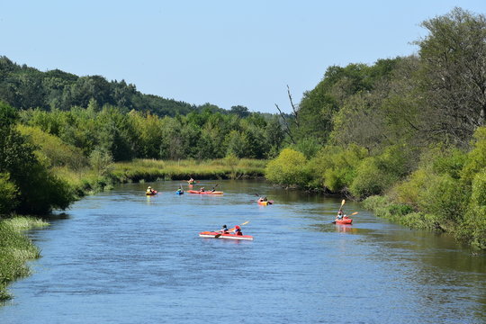 spływ kajakowy rzeką