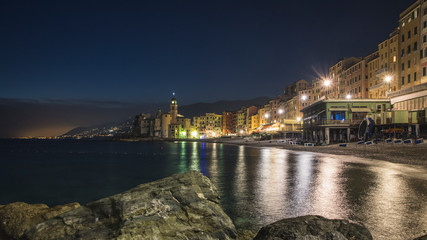 Fototapeta na wymiar Famous seaside village of Camogli (Italy) at night