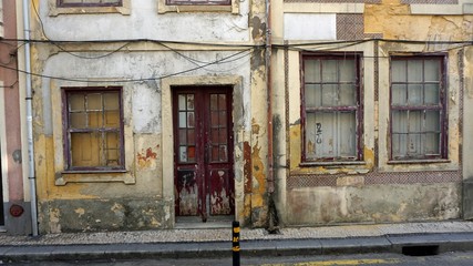 Fototapeta na wymiar residencial area of small portuguese town fermela