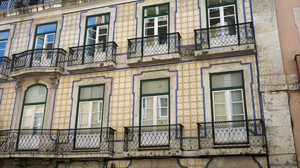 residencial area of lisbon with colorful houses
