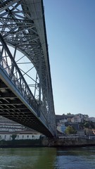Naklejka premium dom luis bridge over the douro river in porto