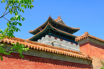 Obraz premium Chinese ancient architecture in the Eastern Royal Tombs of the Qing Dynasty, china