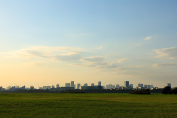 Fototapeta na wymiar (東京都ｰ都市風景)臨海公園から見る新木場側風景１