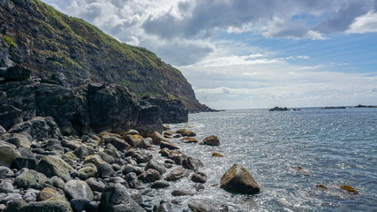 Fototapeta na wymiar Ocean and rocks - Azores