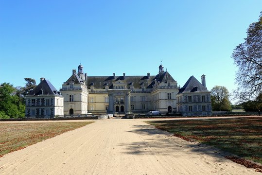 Ch&acirc;teau de Serrant, france, Renaissance, Loire Valley, Prince of Merode, tuffeau stone, Tower,  park, landmark, history, palace, historic, 
