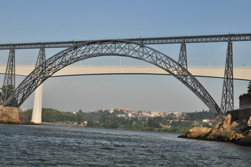 Naklejka premium pont à Porto