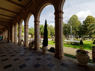 Obraz premium .Kurpark und Regentenbau im Staatsbad Bad Kissingen, Unterfranken, Franken, Bayern, Deutschland.