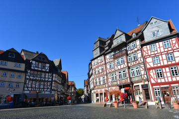 Historische Fachwerkbauten am Marktplatz von Butzbach 