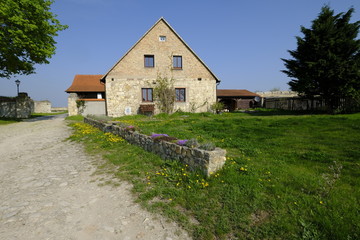Fototapeta premium Schloss Neuenburg bei Freyburg, Burgenlandkreis, Sachsen-Anhalt, Deutschland.....