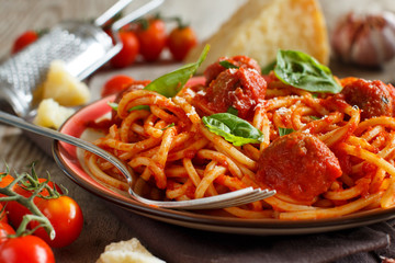 Pasta with tomato sauce and meatballs