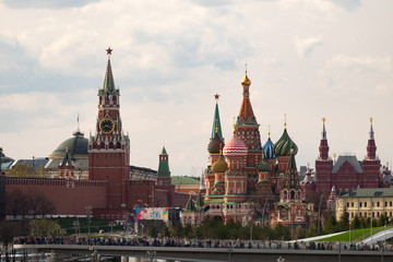 Fototapeta premium Beautiful view of the Moscow Kremlin and of the Red square