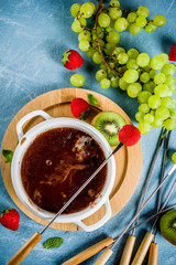 Sweet fruity chocolate fondue