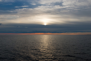 Obraz premium White Sea in summer at sunset on a polar day