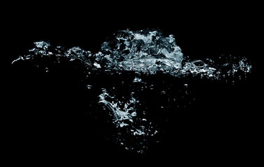 Obraz premium water splash with drops isolated on black background