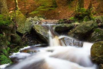 Fototapeta na wymiar Waterfall in Solwaster forest