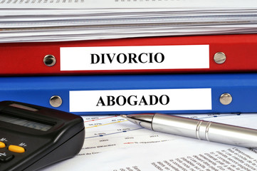 Divorzio y expediente de abogado 