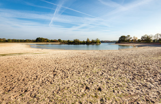 The Galderse Meren is an area of recreational lakes to the south of the Dutch city of Breda