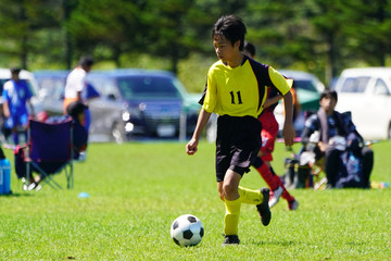 サッカー　フットボール © makieni