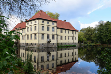Fototapeta na wymiar Schloss Strünkede