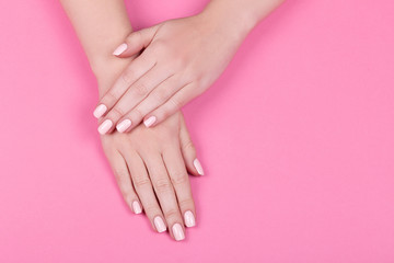 Obraz na płótnie Canvas Stylish trendy female pink manicure.
