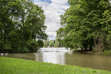 Oberst Jägermeisterbach im englischen Garten in München