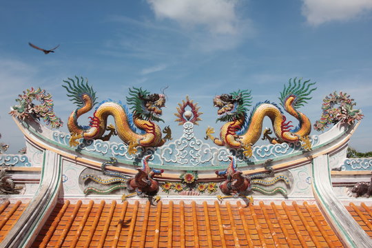 Dragon on the roof at Guan Yu Shrine, Chonburi Thailand. 