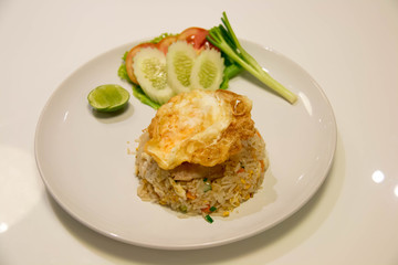 Fried rice with eggs