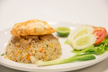 Fried rice with eggs