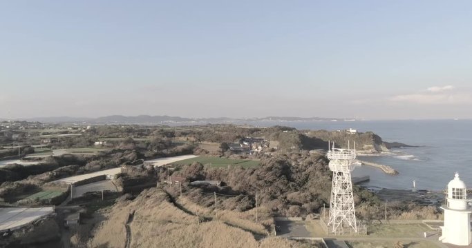 灯台のある岬