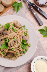 Dark pasta with mushrooms
