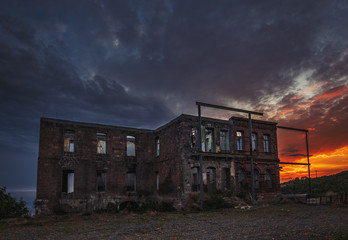 Fototapeta na wymiar Old ruined ghost house