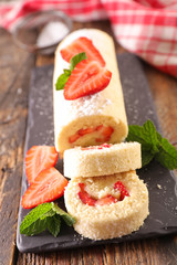 swiss roll with strawberry