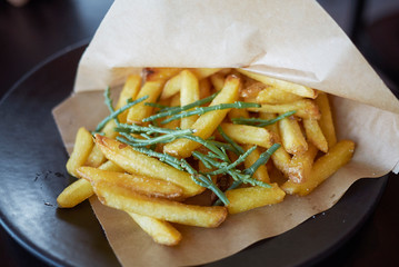 French fries with salicornia