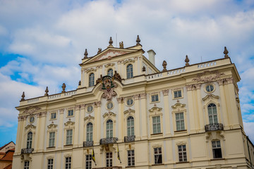Fototapeta na wymiar Palais archiépiscopal de Prague