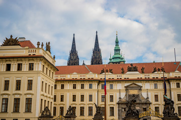 Obraz premium Devant le Palais Présidentiel de Prague