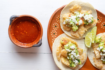 Chicharron tacos with guacamole