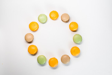 Pumpkin Spice Macarons