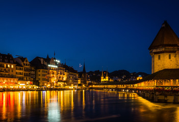 Fototapeta na wymiar Night time on the Lake in Lucerne