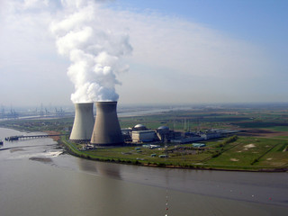 Centrale nucléaire à Doel