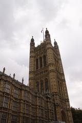 Fototapeta na wymiar Parlement britannique de Westminster à Londres 