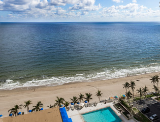 Fototapeta na wymiar Beach Views Fort Lauderdale