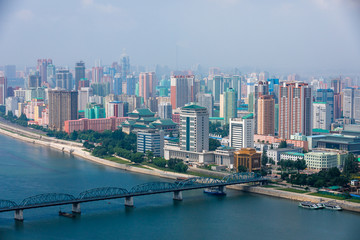 Obraz premium Korea Północna, Pjongjang - Zdjęcia panoramiczne z centralnej części stolicy Korei Północnej, Pjongjangu